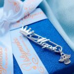 Срібна шпилька Марк з короною і ангелом