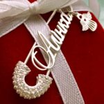 Шпилька срібна Алінка з фіанітами і янголом