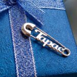 Срібна шпилька Тарас з класичною застібкою