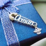 Шпилька срібна Остап з янголом і фіанітами